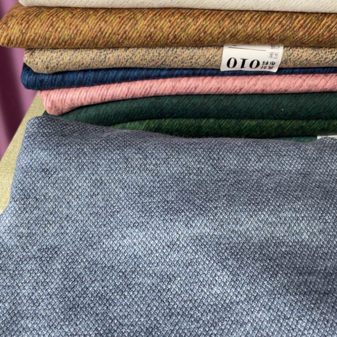 浅蓝色小米格澳绒1.35米