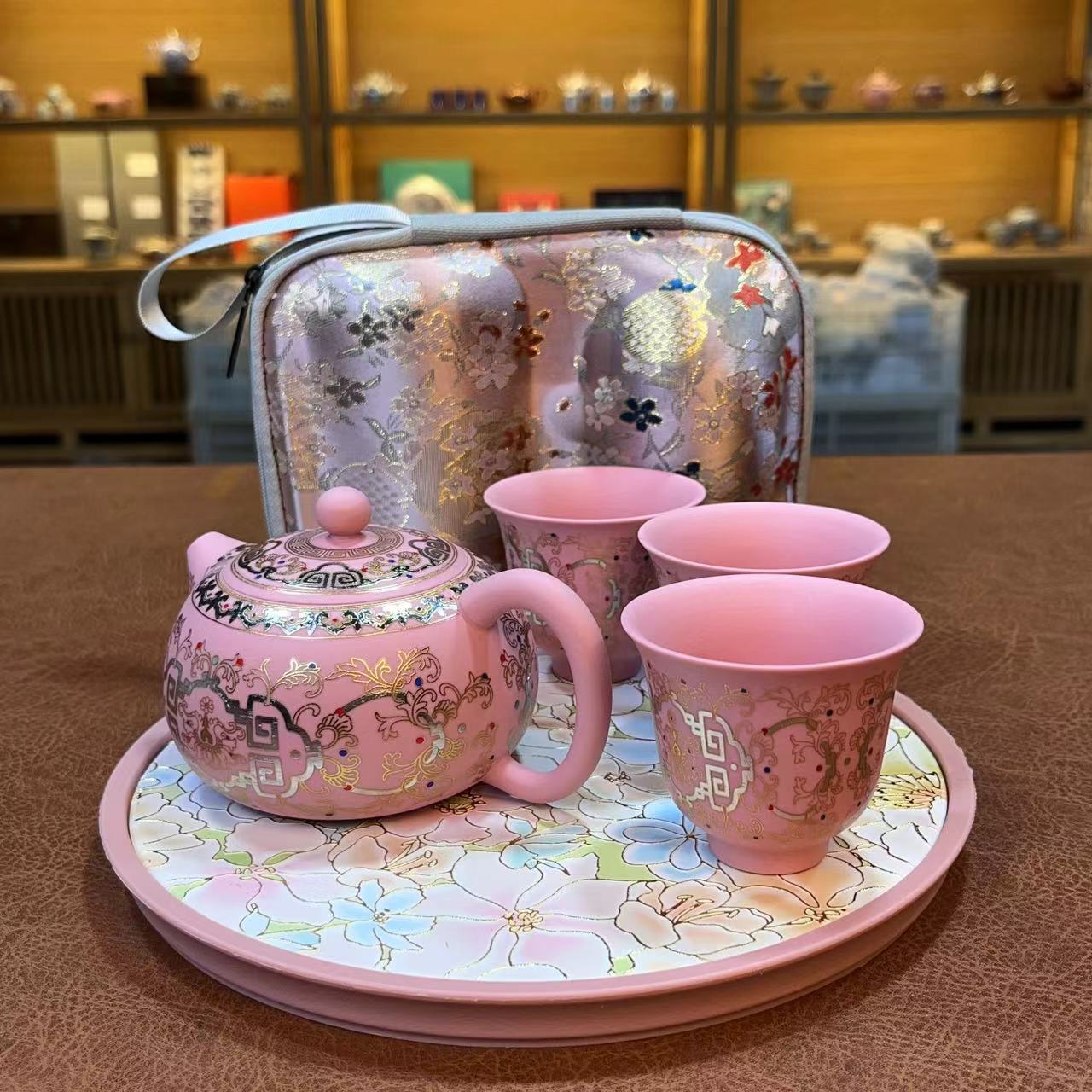 ZH3585-紫砂粉泥金银措凤鸣西施壶带三杯+茶盘