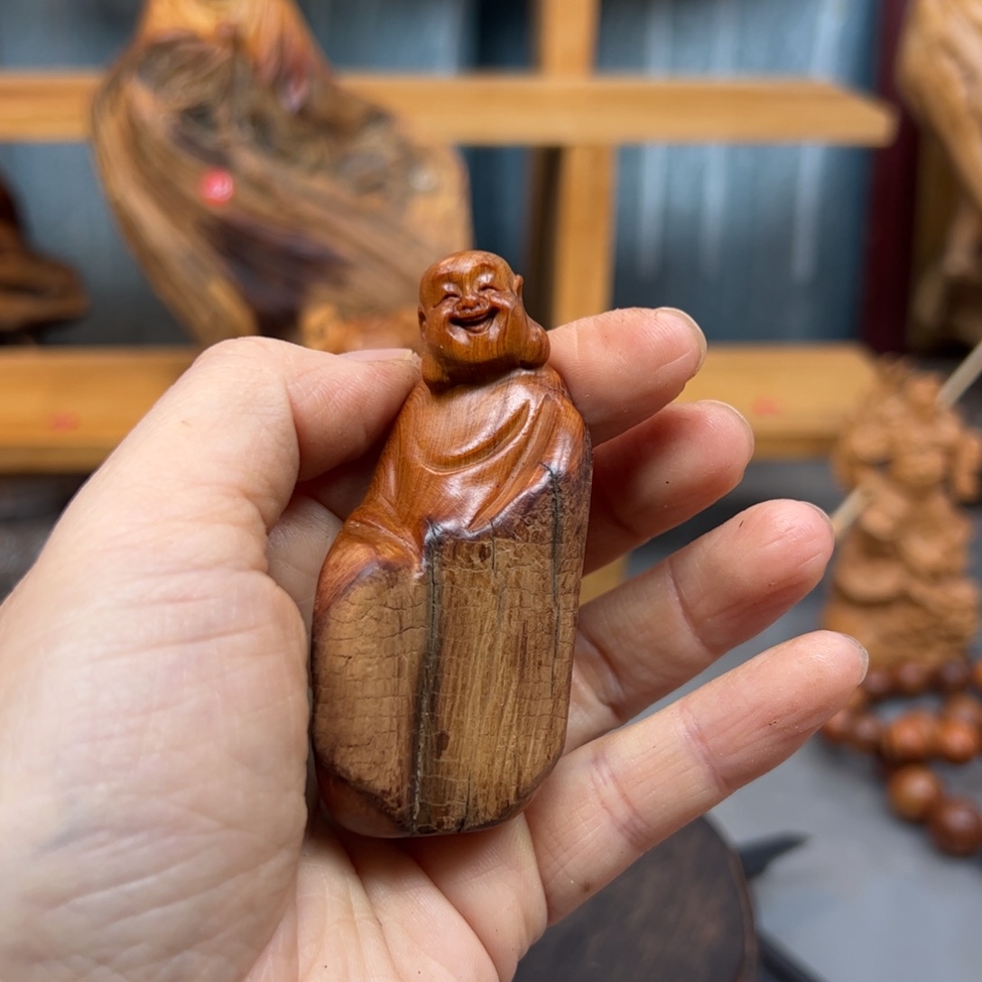 任***歌柏木崖柏木摆件手把件