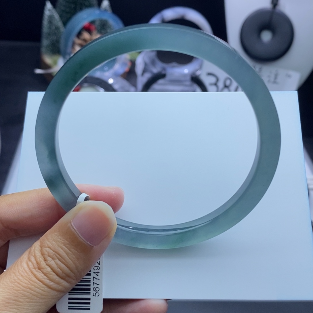 定制翡翠未镶嵌成品买断冰蓝飘绿63.3