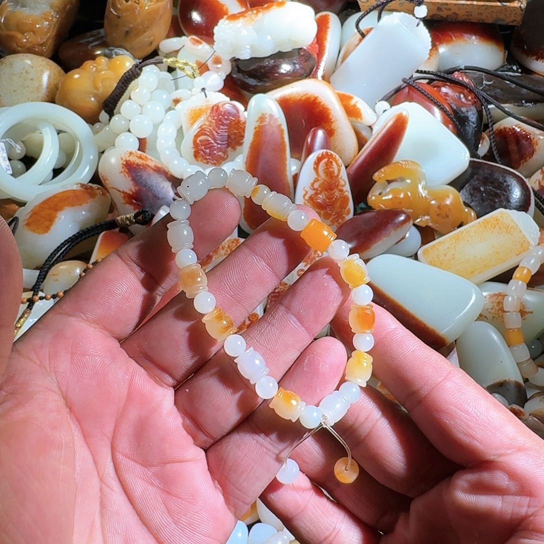 和田玉挂件未镶嵌