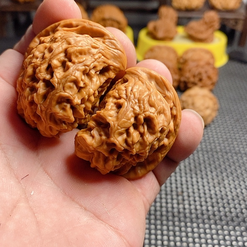 【闪购商品】文玩核桃吊坠?****头精品文玩精品文玩儿