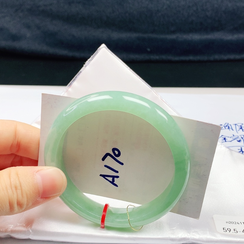 【闪购商品】翡翠手镯未镶嵌59➕圈口