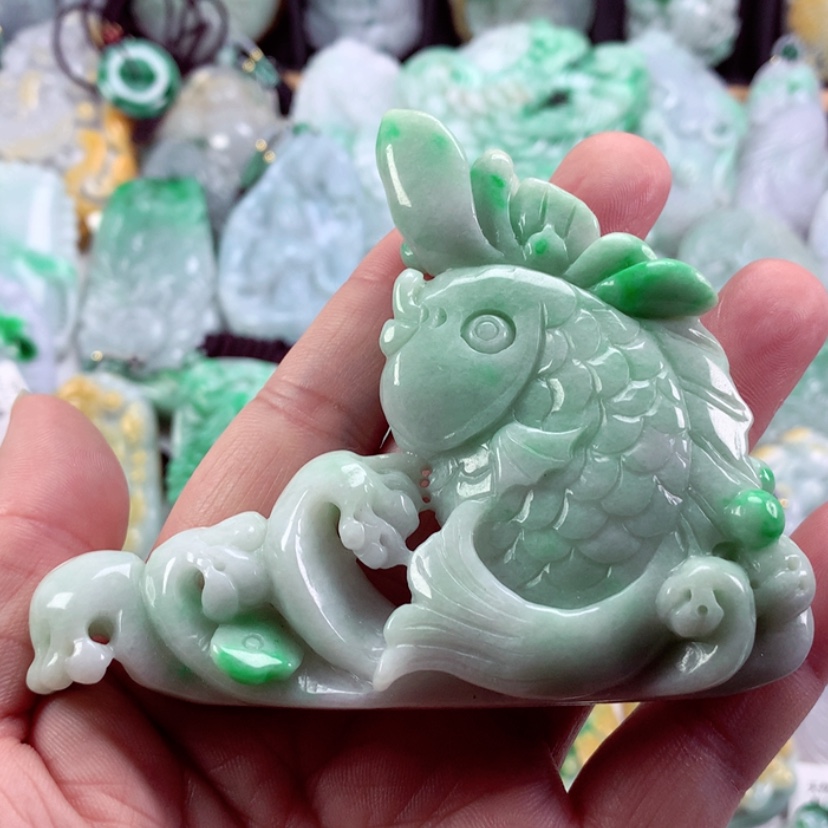 【闪购商品】翡翠吊坠(不含链)未镶嵌