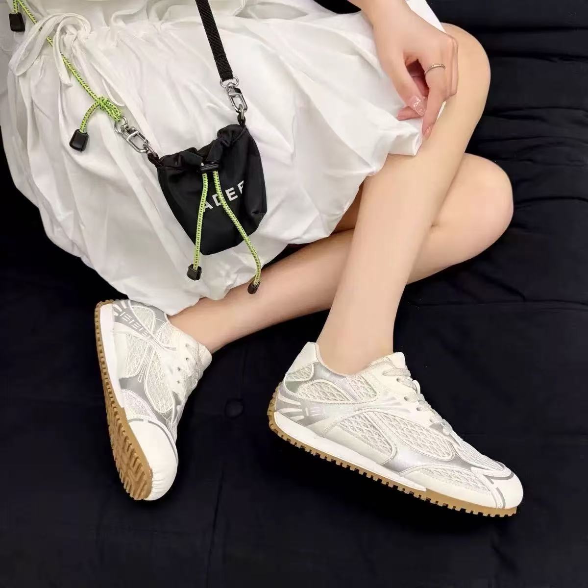 秋季新款百搭拼色厚底复古休闲运动德训鞋A63