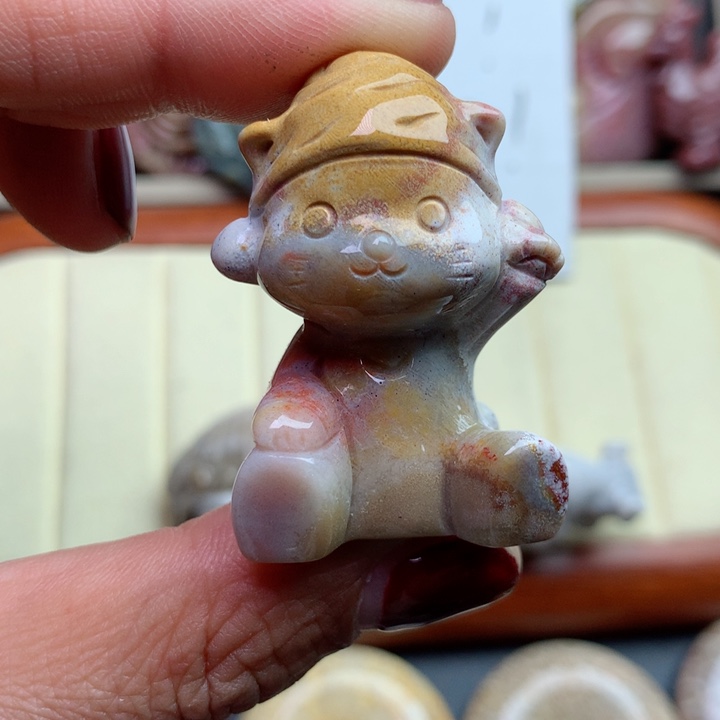 硅化珊瑚（珊瑚玉）颈饰未镶嵌