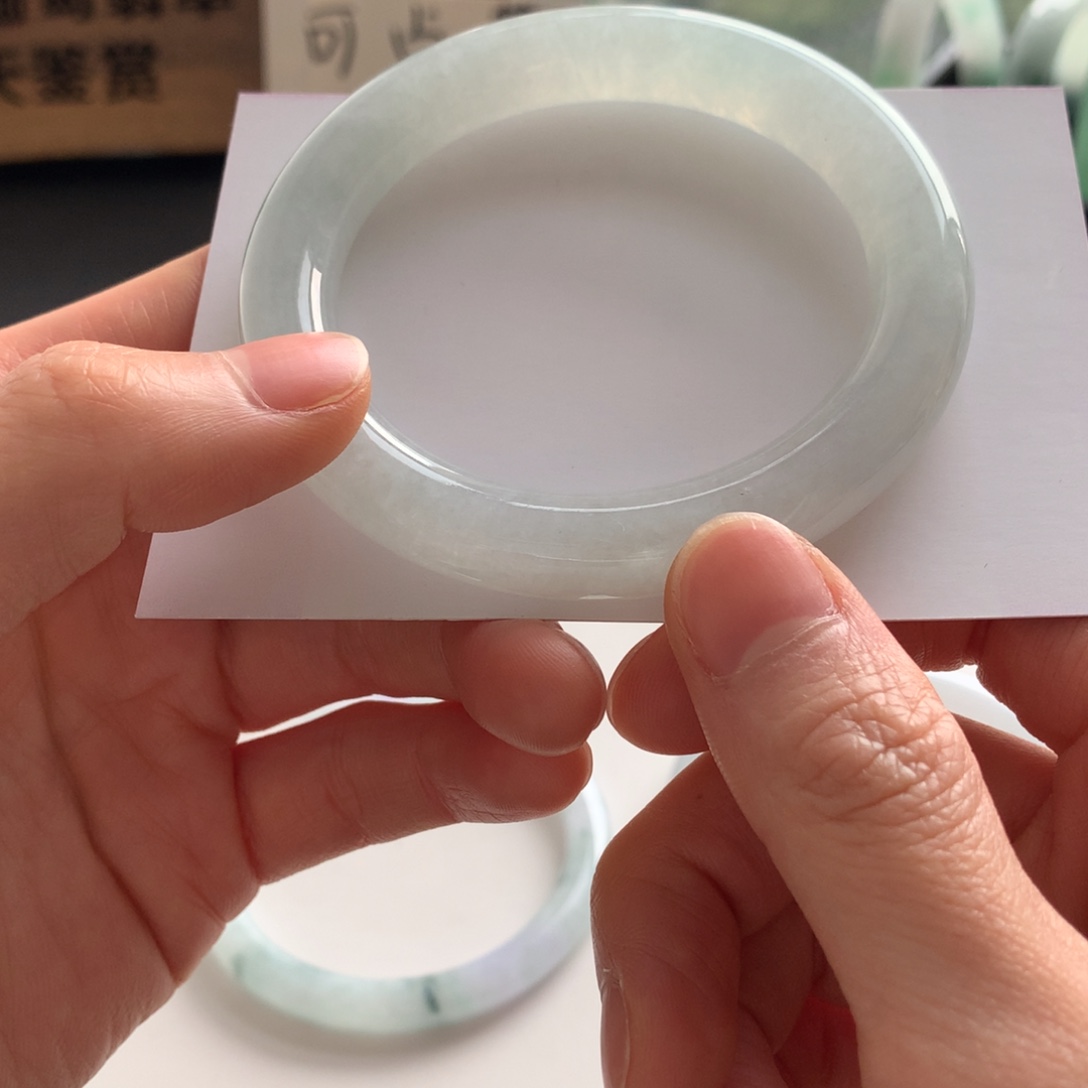 翡翠未镶嵌手镯55圆条