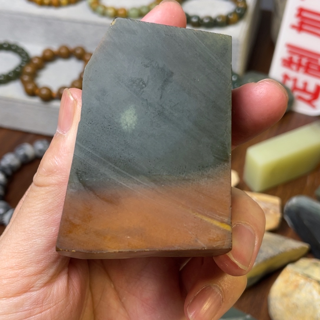 岫岩河磨玉（透闪石质玉）手链未镶嵌王*明