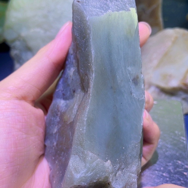 未镶嵌和田玉（糖玉）珠宝半成品