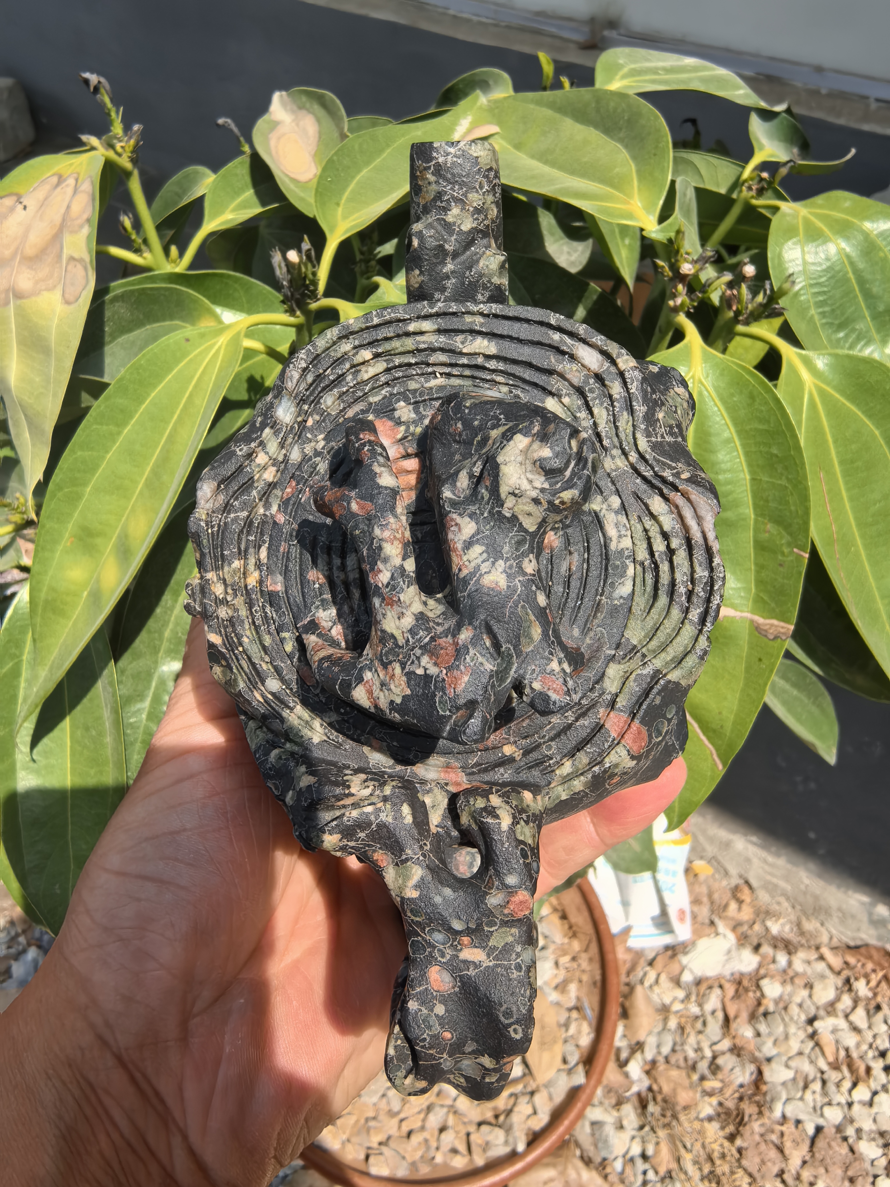 精品缠丝红梅梅桩壶，收藏品三百毫升梅桩壶