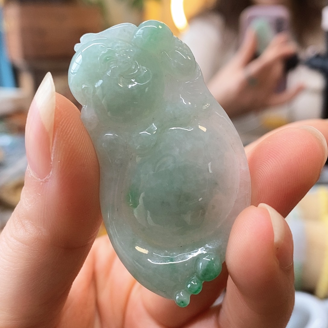 翡翠颈饰未镶嵌翡翠挂件