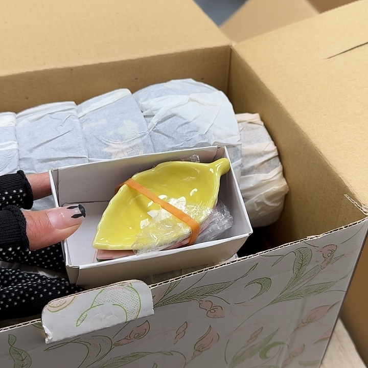 瓷片张*丫噗哈哈哈哈哈哈哈哈哈哈