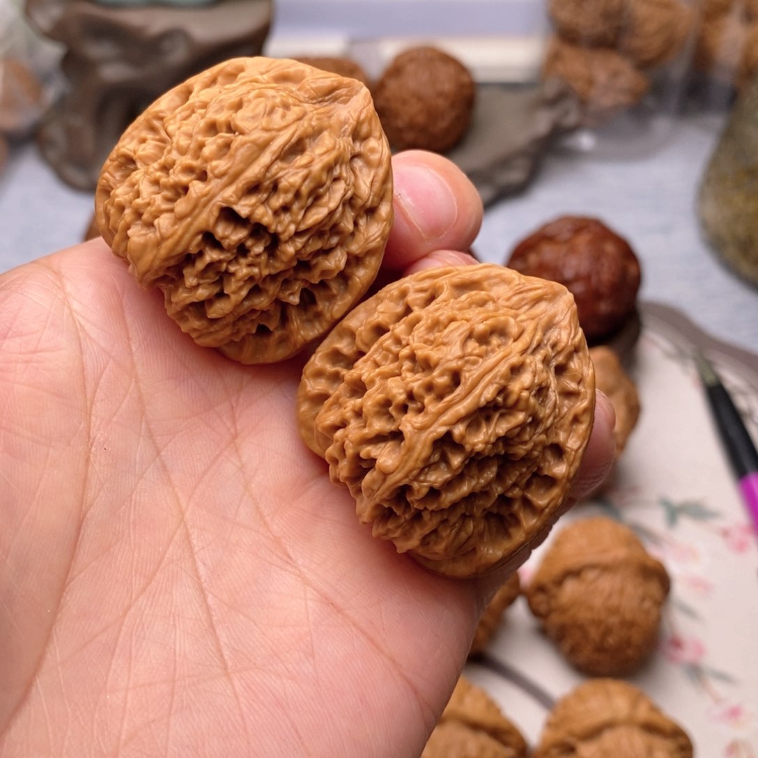 【闪购商品】文玩核桃把件南疆
