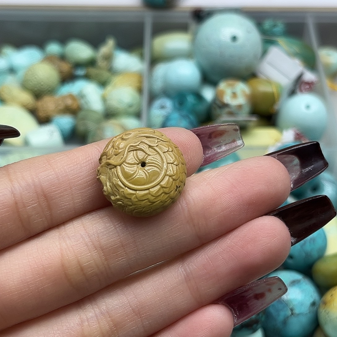 *****绿松石未镶嵌珠宝奇石