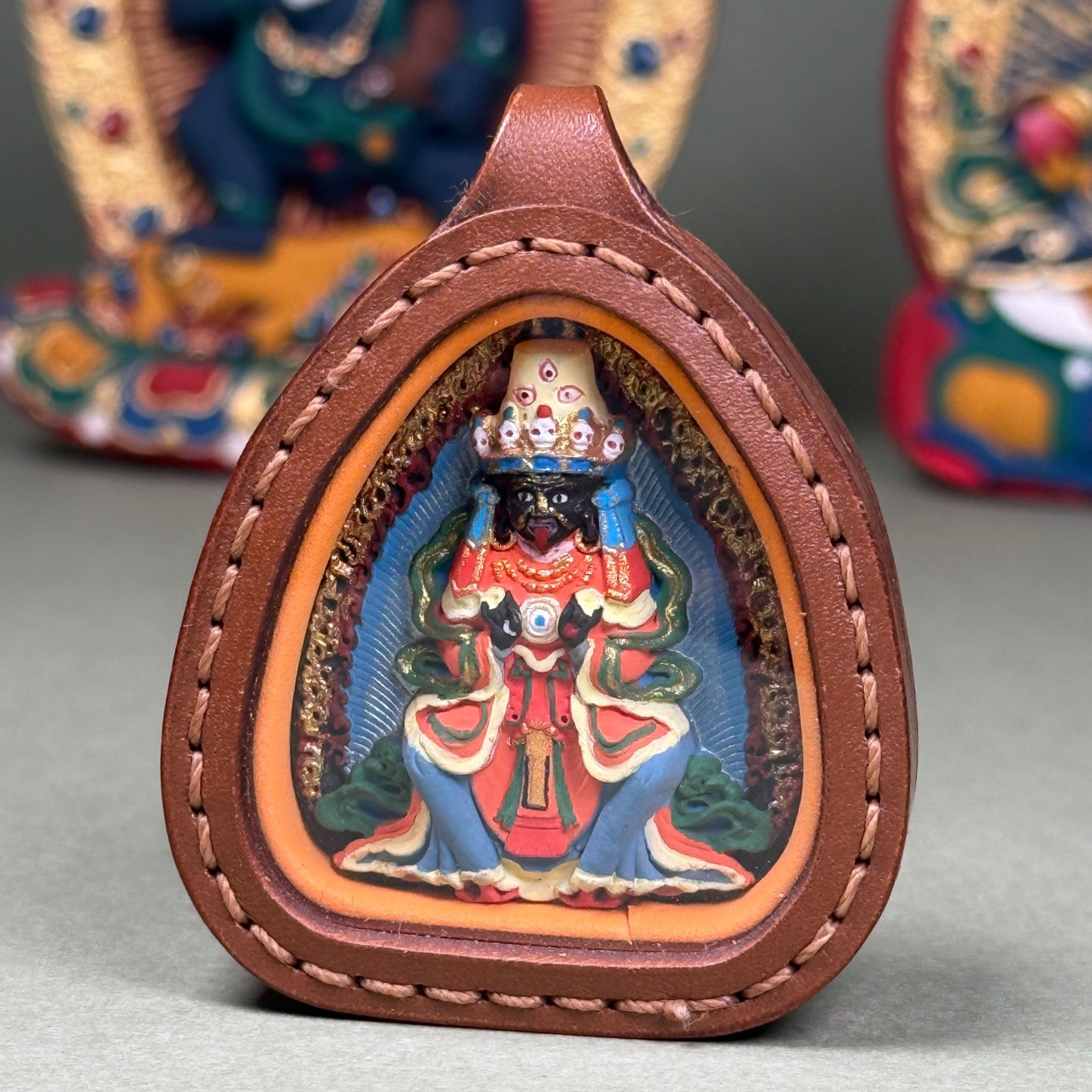 钨金皮质吊坠 扎基拉姆五爷藏式立体手工彩绘擦擦唐卡黄财神嘎乌
