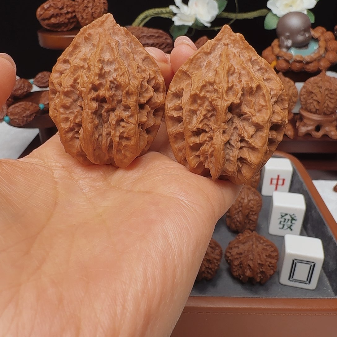 文玩核桃吊坠～官帽