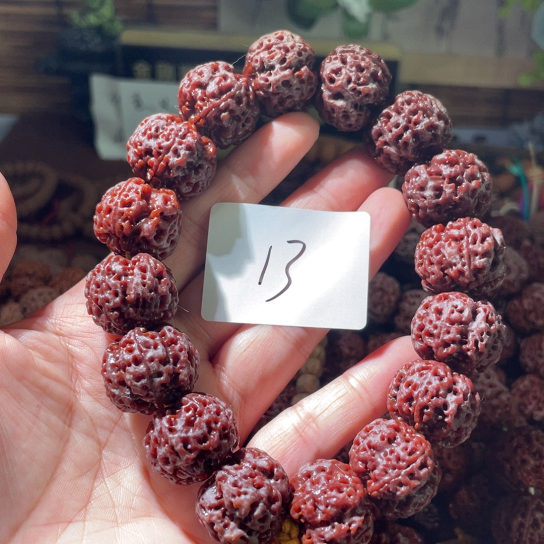 金刚菩提手串手****雪钢铁侠