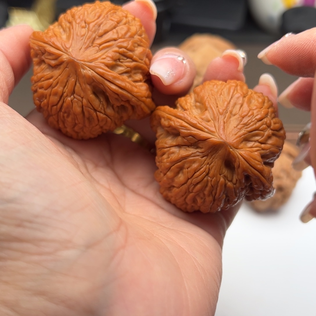 文玩核桃把件泥鳅46