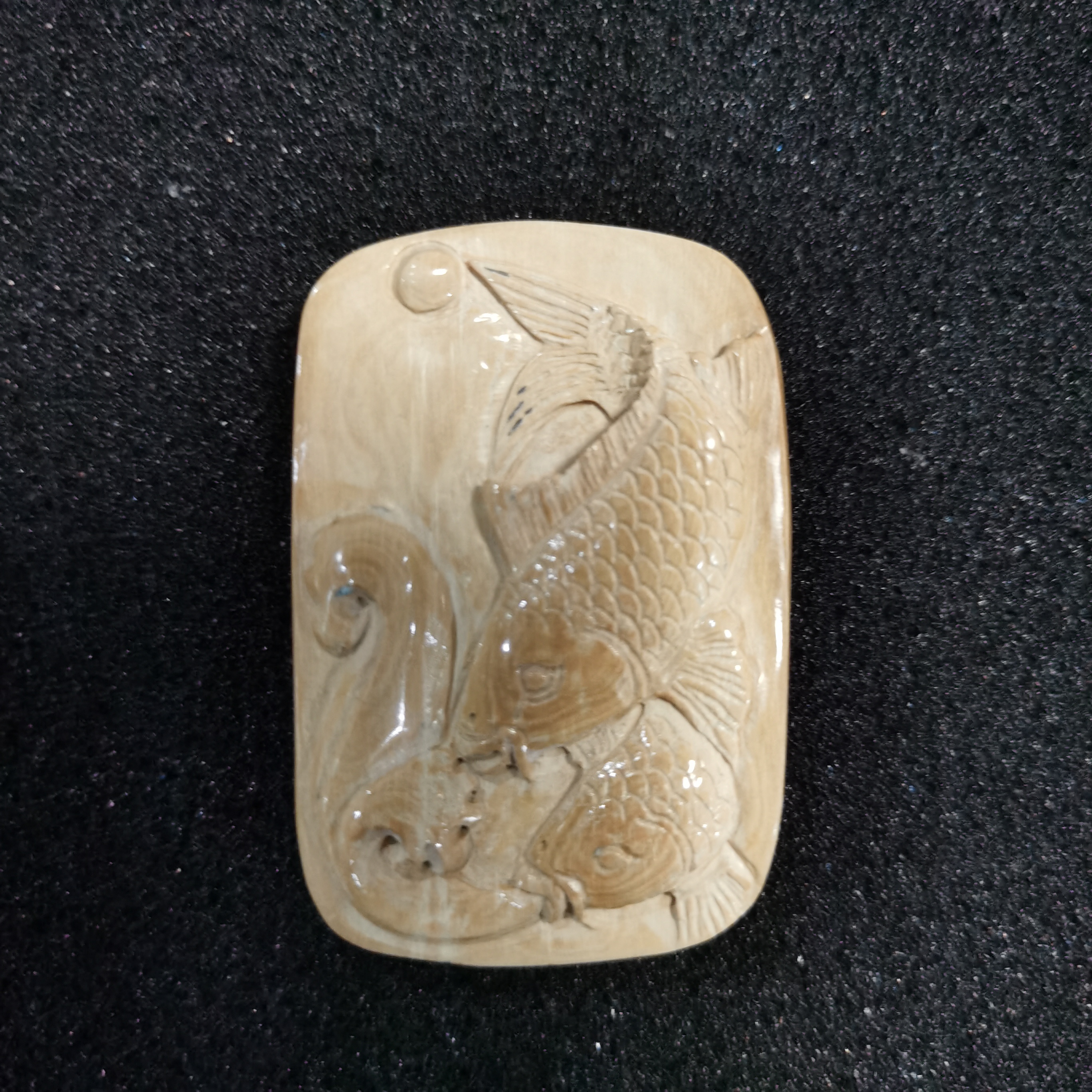 猛犸雕刻牌约12.8克BC879