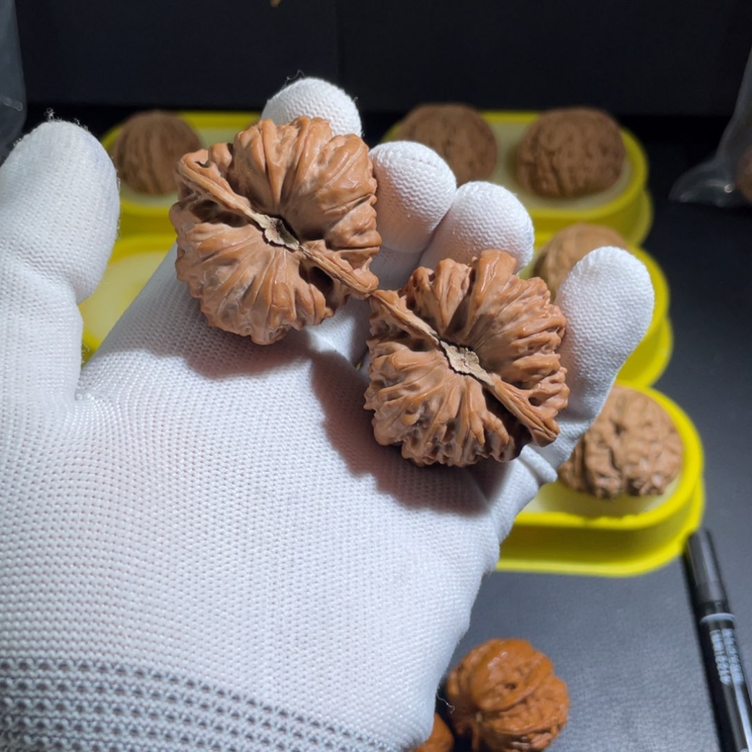 文玩核桃把件16号全品41加平谷凹底