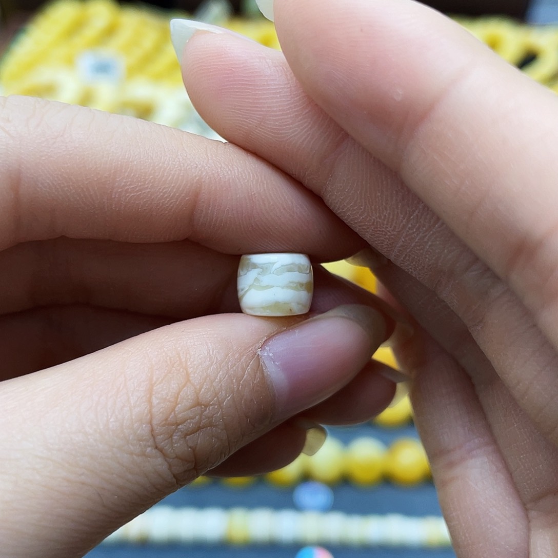 蜜蜡裸石未镶嵌直切9✖️7.5mm小矿灰