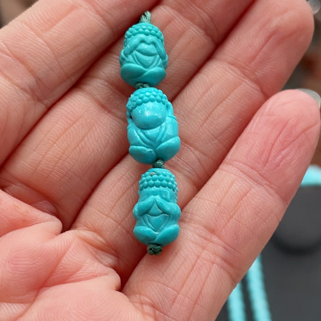 绿松石颈饰未镶嵌