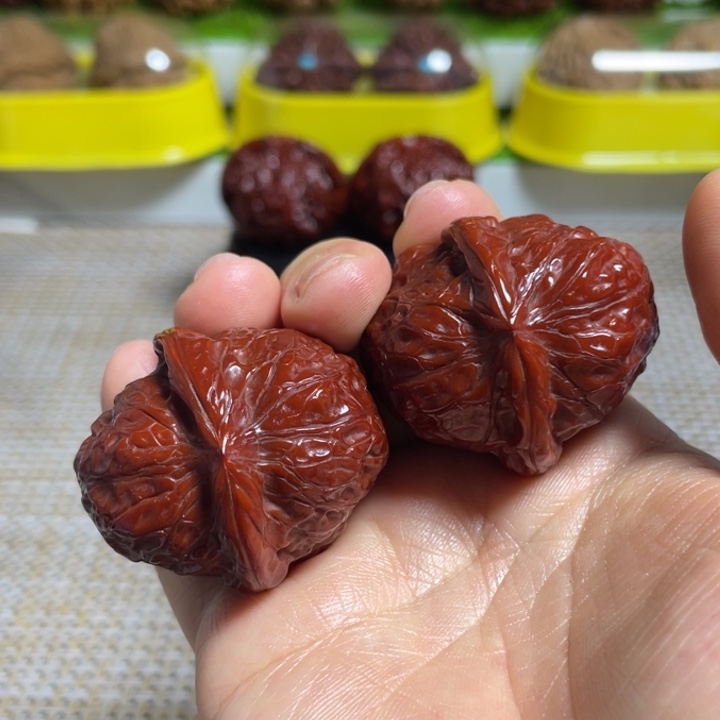 桃核把件36边40肚南瓜