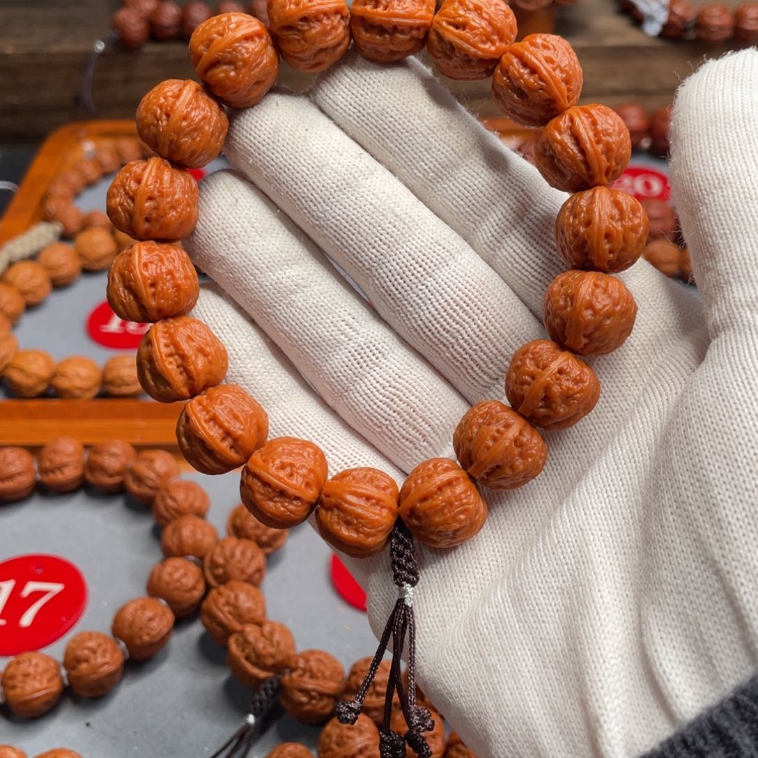 M***r手串文玩核桃磨盘