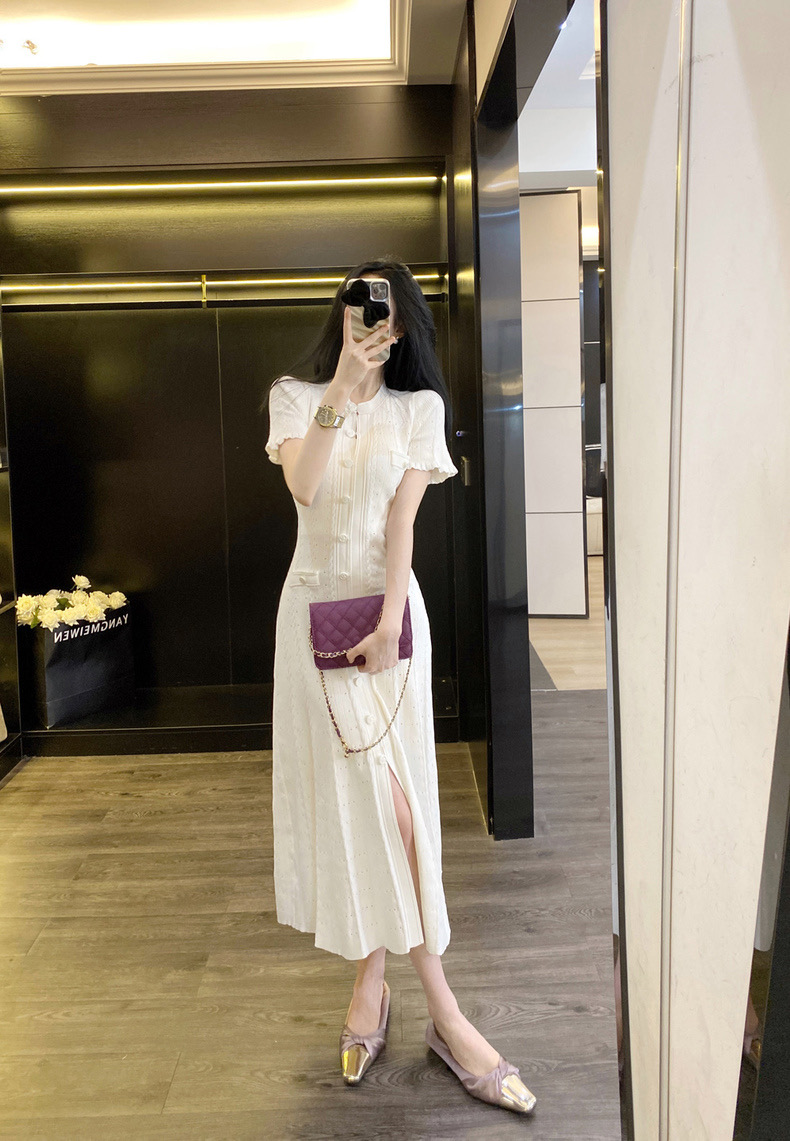 2025小香风新品！V领修身针织长裙，A字裙摆显气质又显瘦