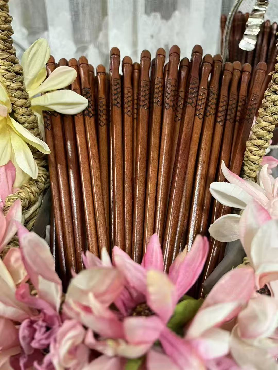 【简爱好物】高档家用尖头无漆无蜡纯木筷子