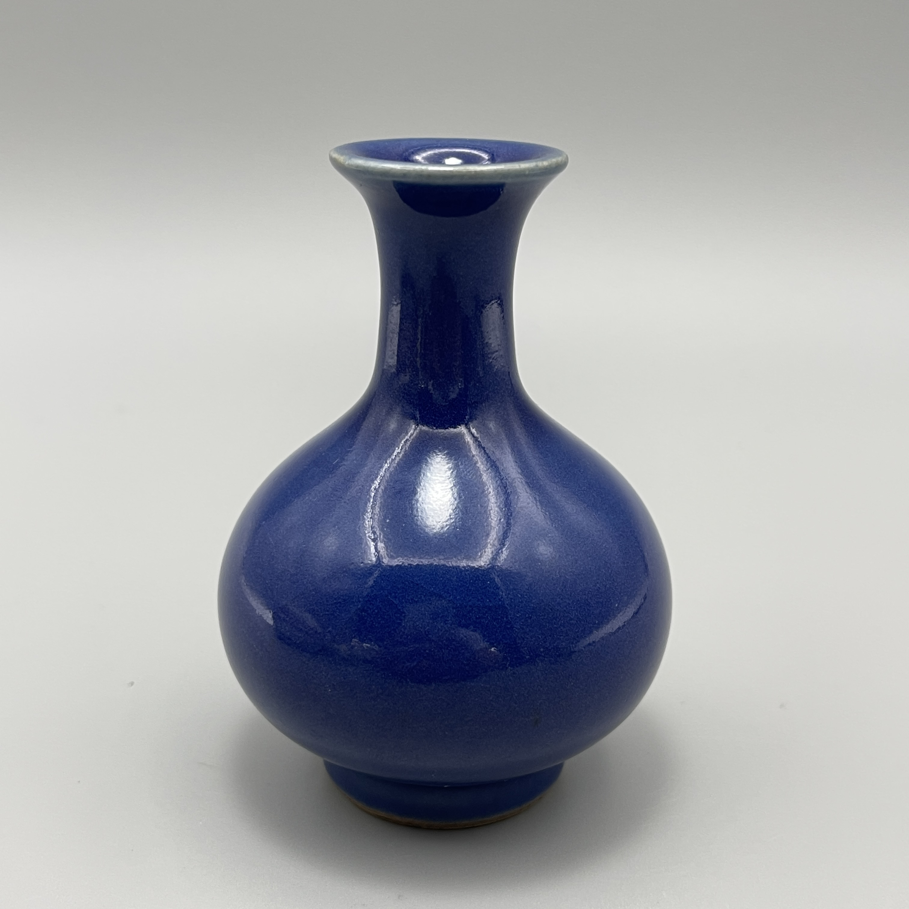 霁蓝釉赏瓶H8643