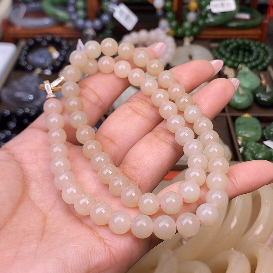 和田玉藕粉老矿料约8mm妈妈项链未镶嵌