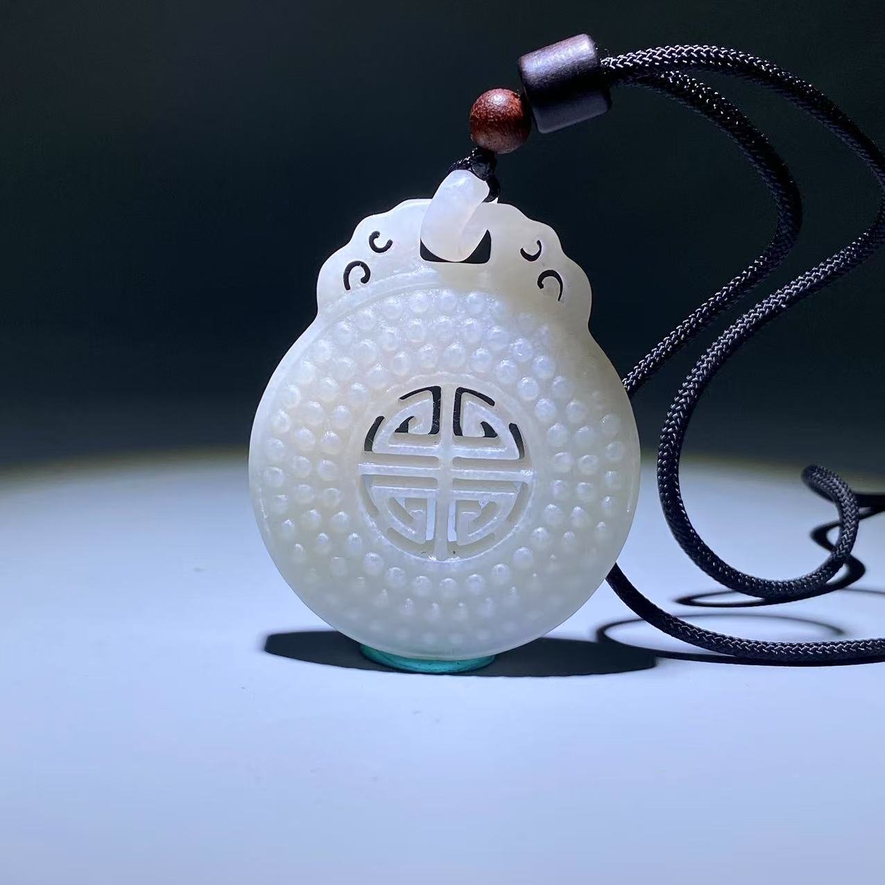 创汇-和田玉平安扣2410061001