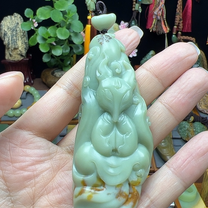 开***水岫岩河磨玉（透闪石质玉）未镶嵌挂件