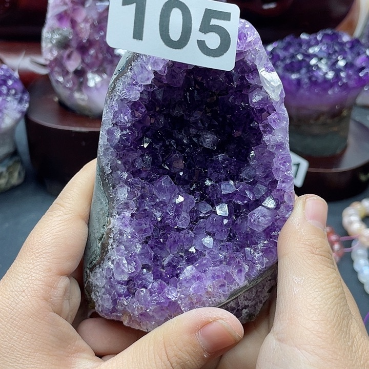 水晶大型摆件（非配饰）未镶嵌