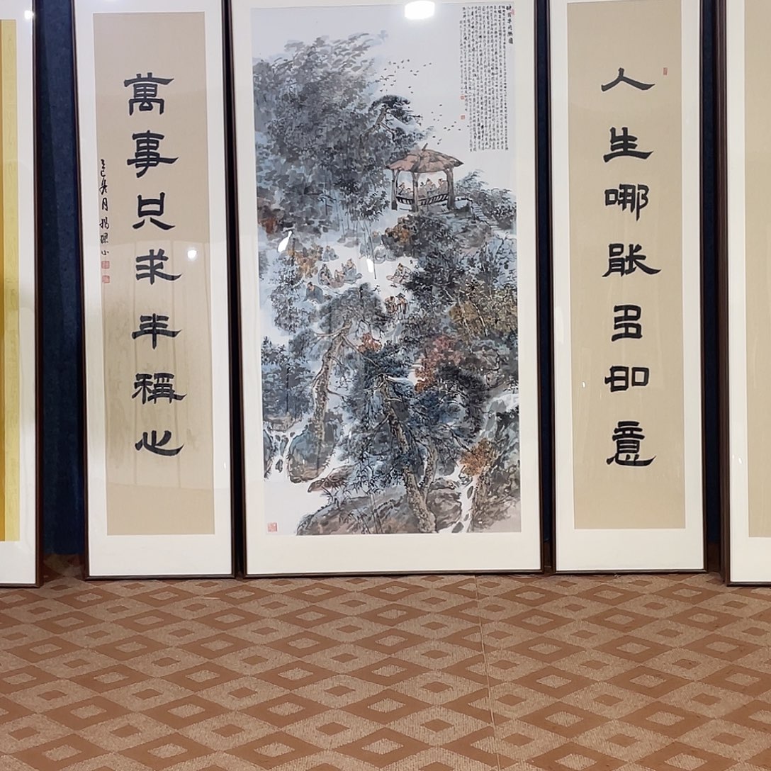 恩***国画手绘画作品带框