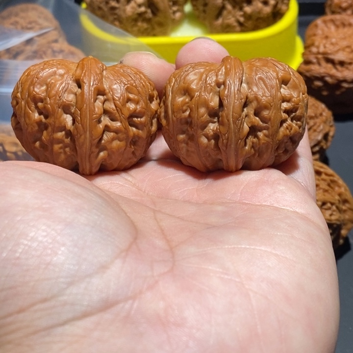 文玩核桃吊坠元宝，42