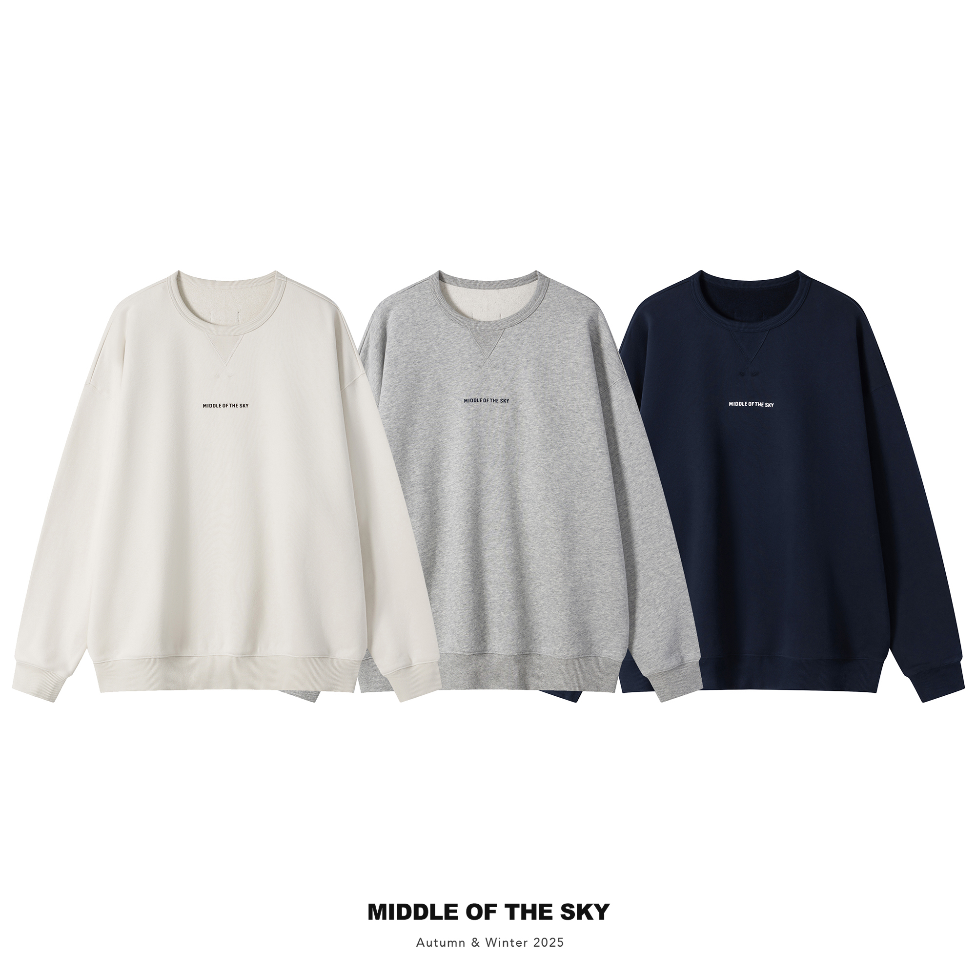 MIDDLE OF THE SKY冬季宽松休闲简约百搭保暖印花加绒圆领卫衣