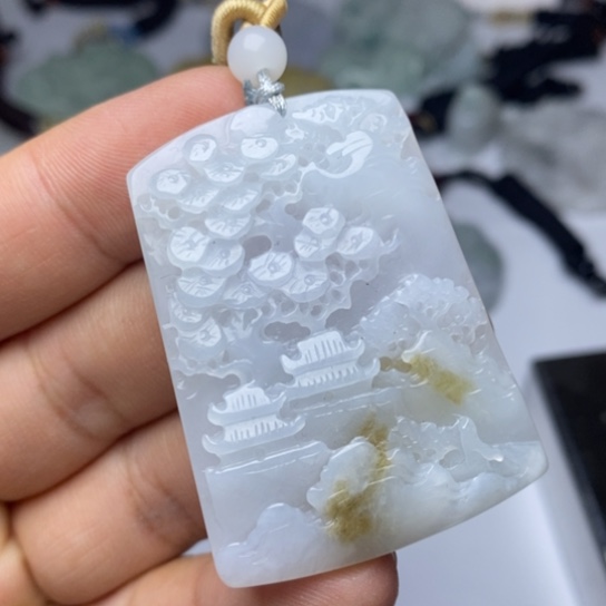 翡翠未镶嵌颈饰翡翠