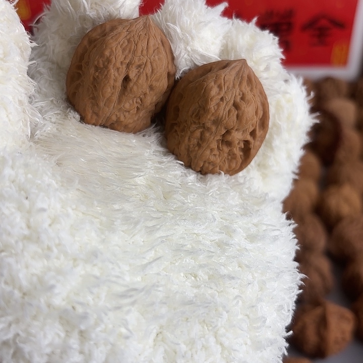 文玩核桃吊坠野生掐腰舍利子