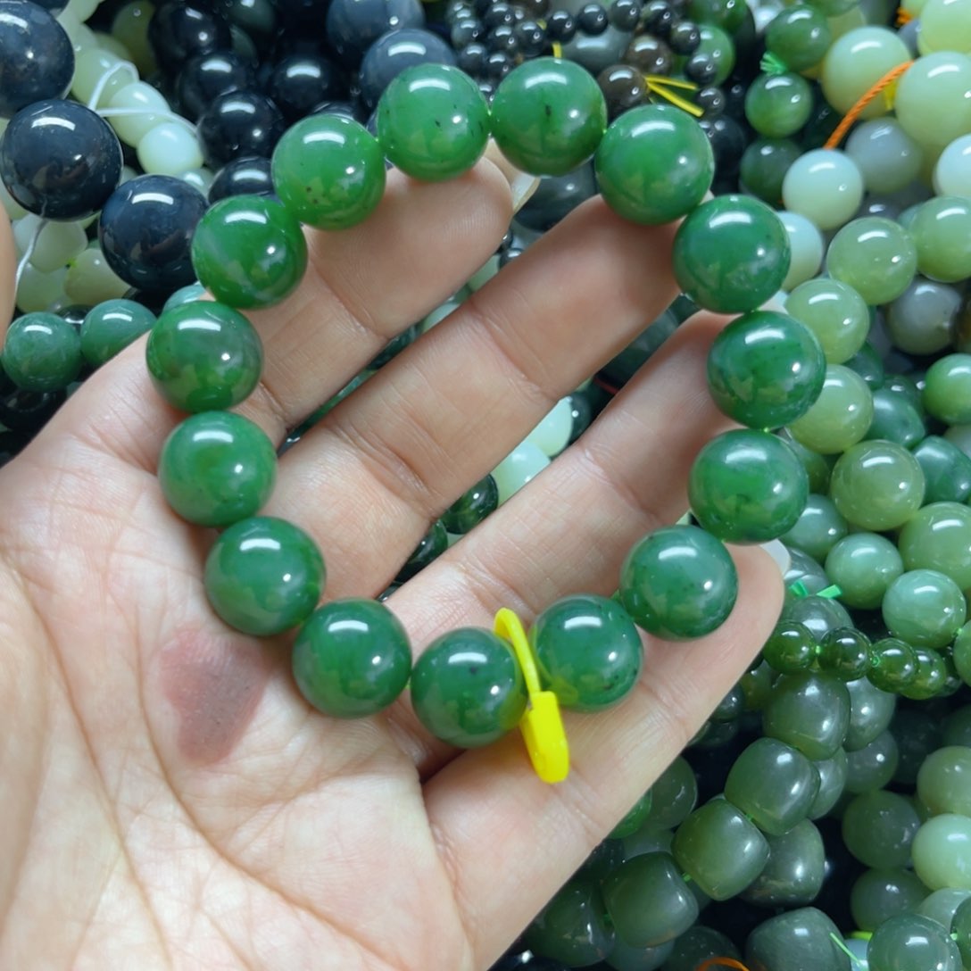 和田玉手链未镶嵌