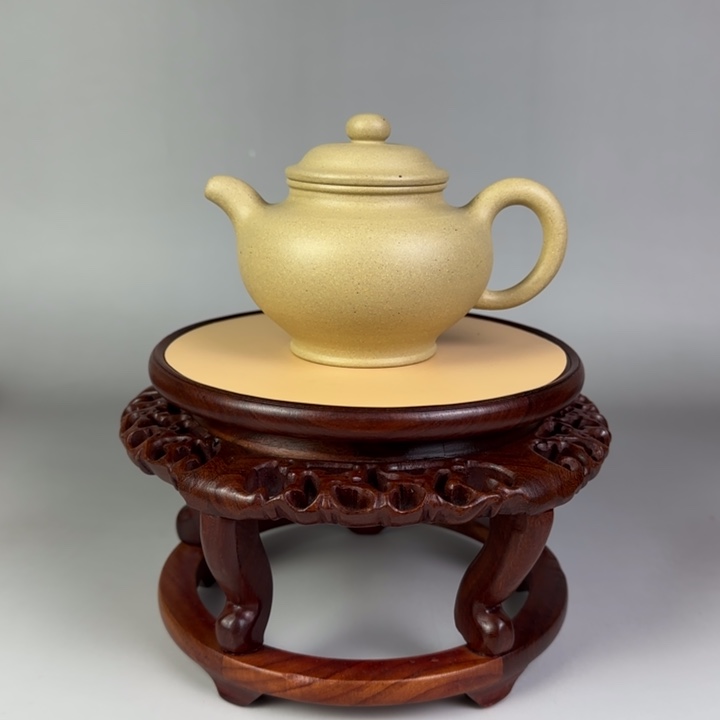 凌***文茶壶本山绿泥掇只250 cc全手工制作