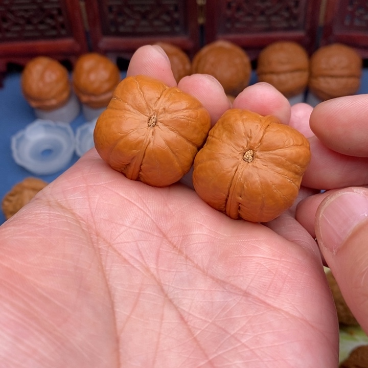 文玩核桃把件四方蟾