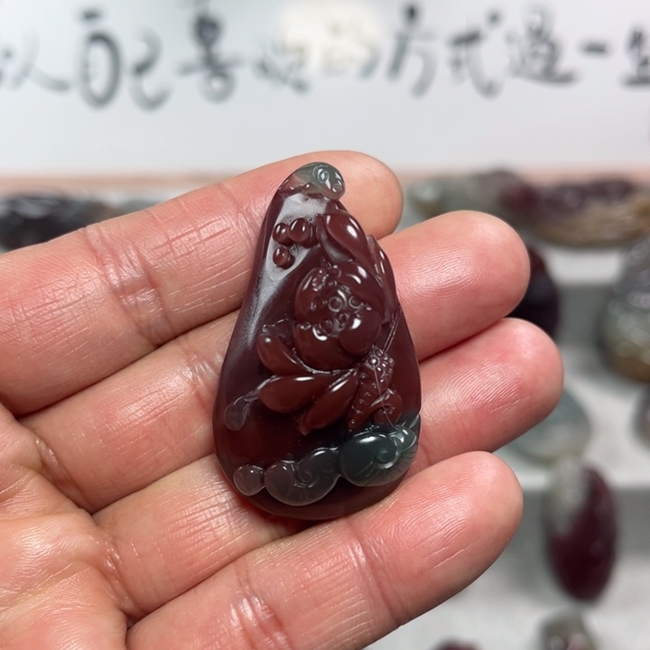 玛瑙/玉髓颈饰未镶嵌小***茶