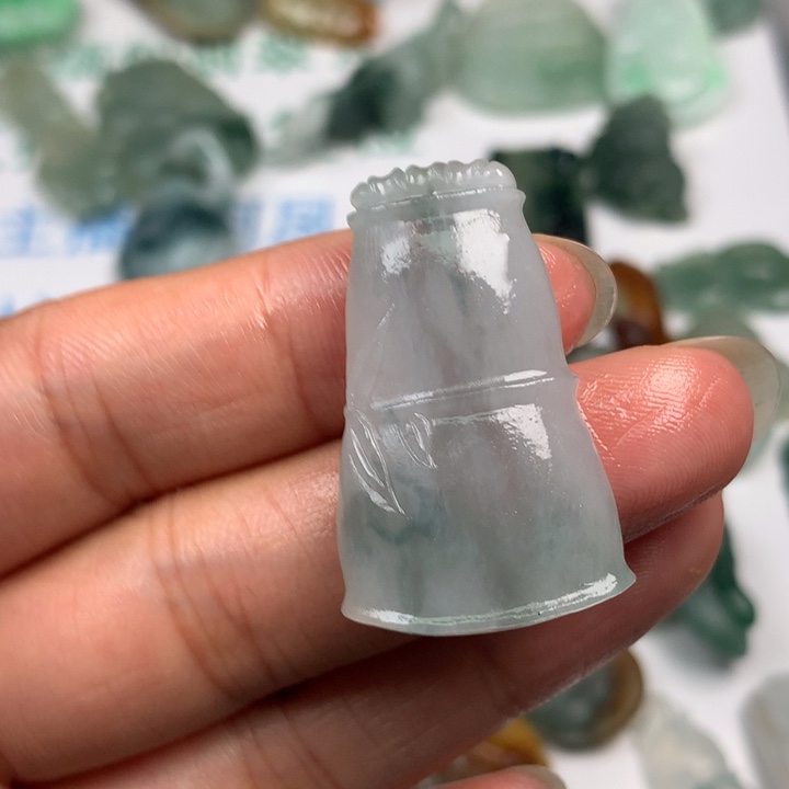 定制翡翠未镶嵌翡翠