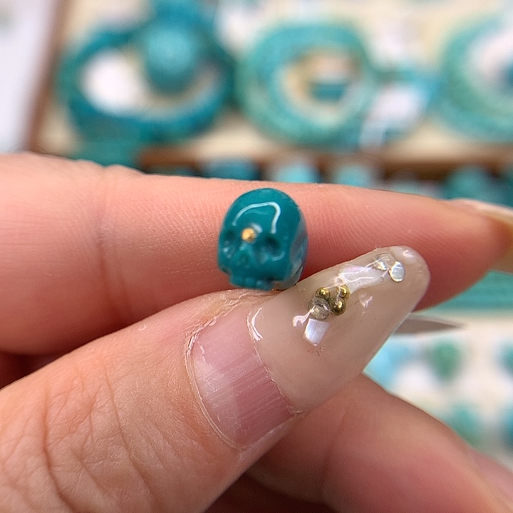 绿松石未镶嵌挂件