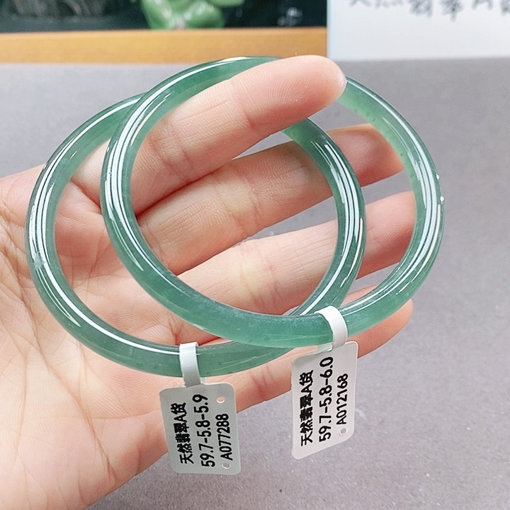 【闪购商品】翡翠手镯（圆镯）未镶嵌