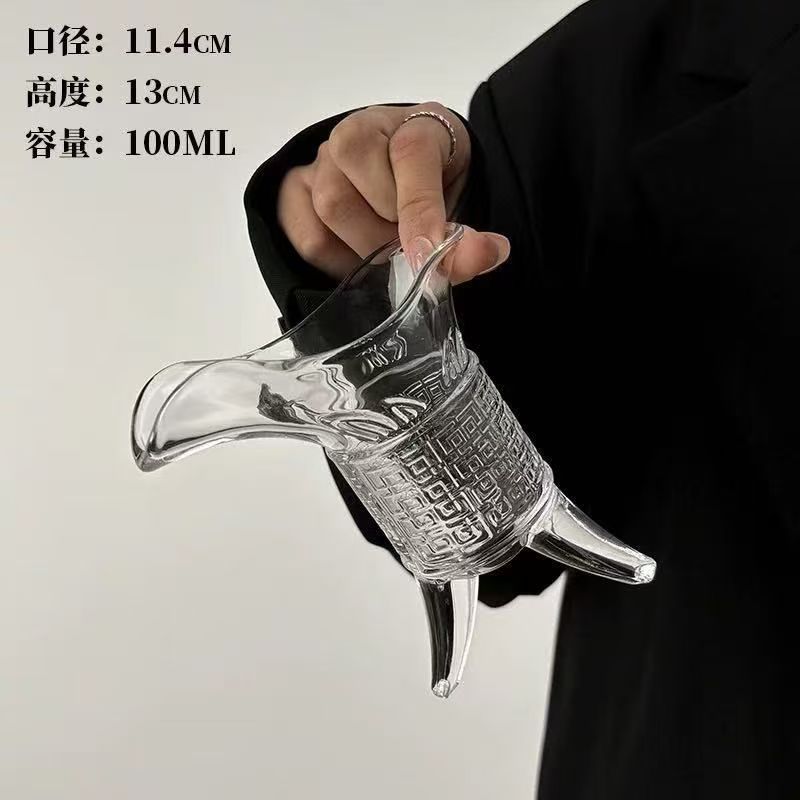 新中式秦始皇玻璃杯冷萃茶杯创意帝王爵杯仿古三足杯冷泡茶水杯子