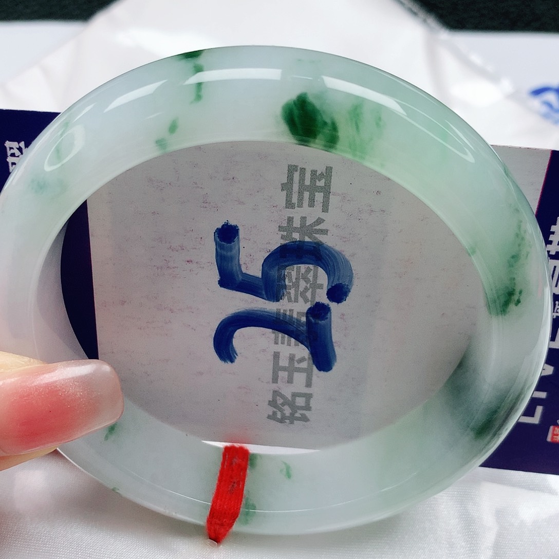 翡翠手镯未镶嵌缅甸天然a货翡翠