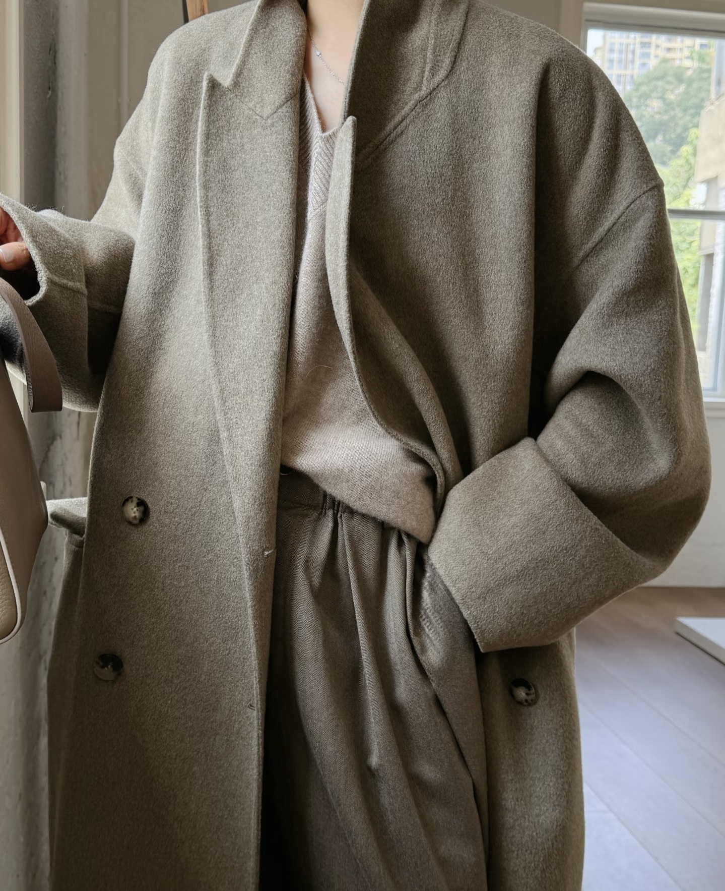 X301-400韩版气质女休闲风常规款毛呢外套